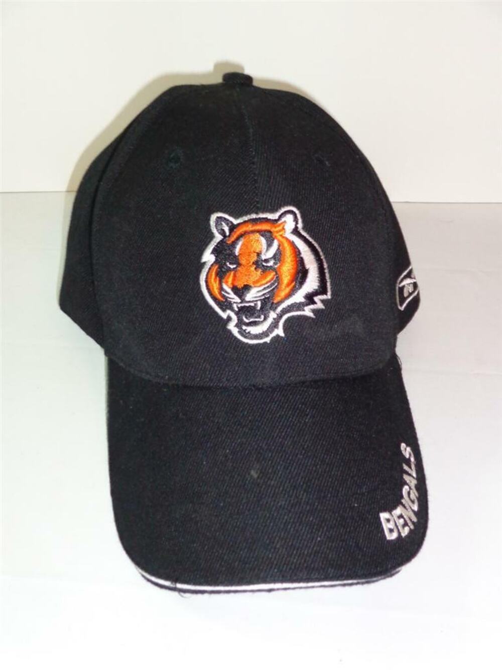 Bengals Football Cap Hat Cincinnati Adjustable Black -0313T22